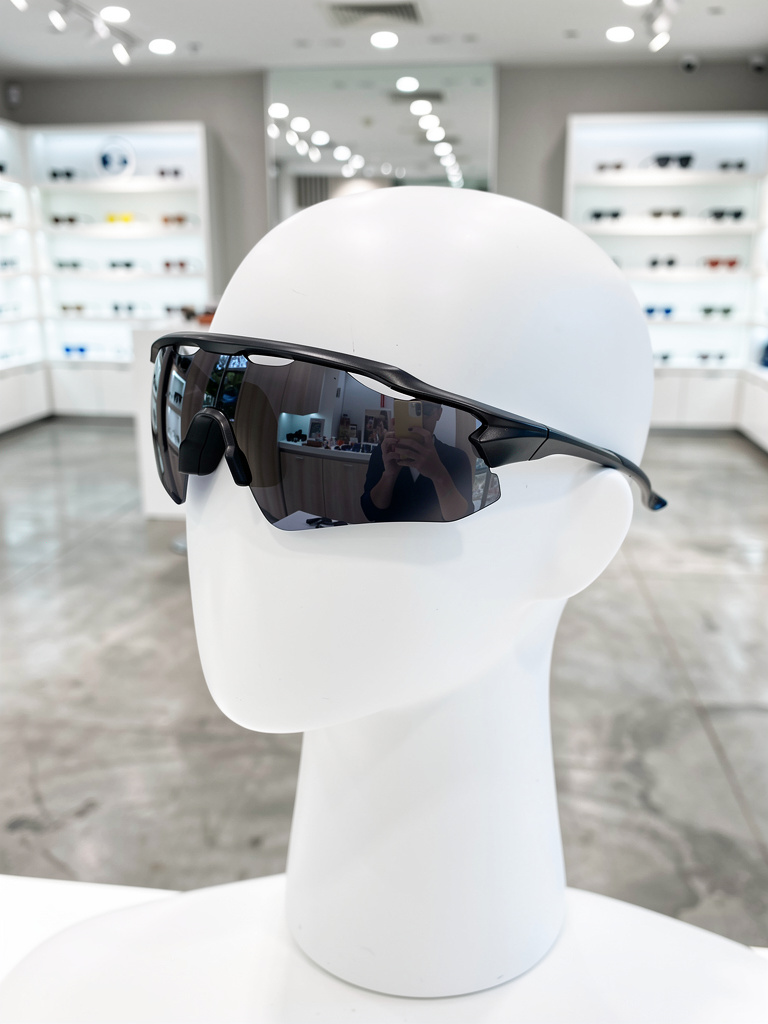 Serve Visionary Shield 1 [SvS1] 🕶️