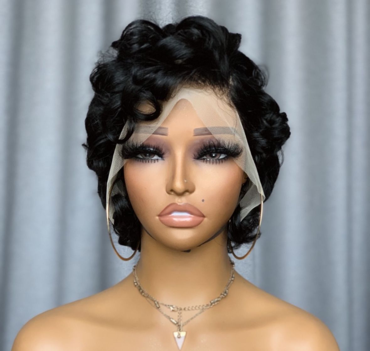 ✨ Keitumetsi (Pixie Rebel) – Short hair, don’t care.